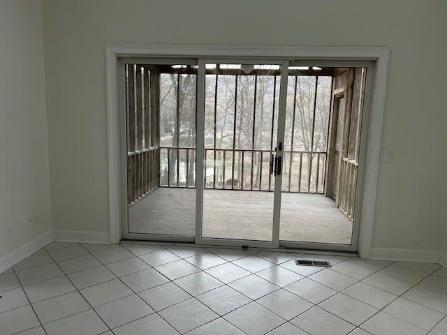 2607 Foxmore Circle – photo 4
