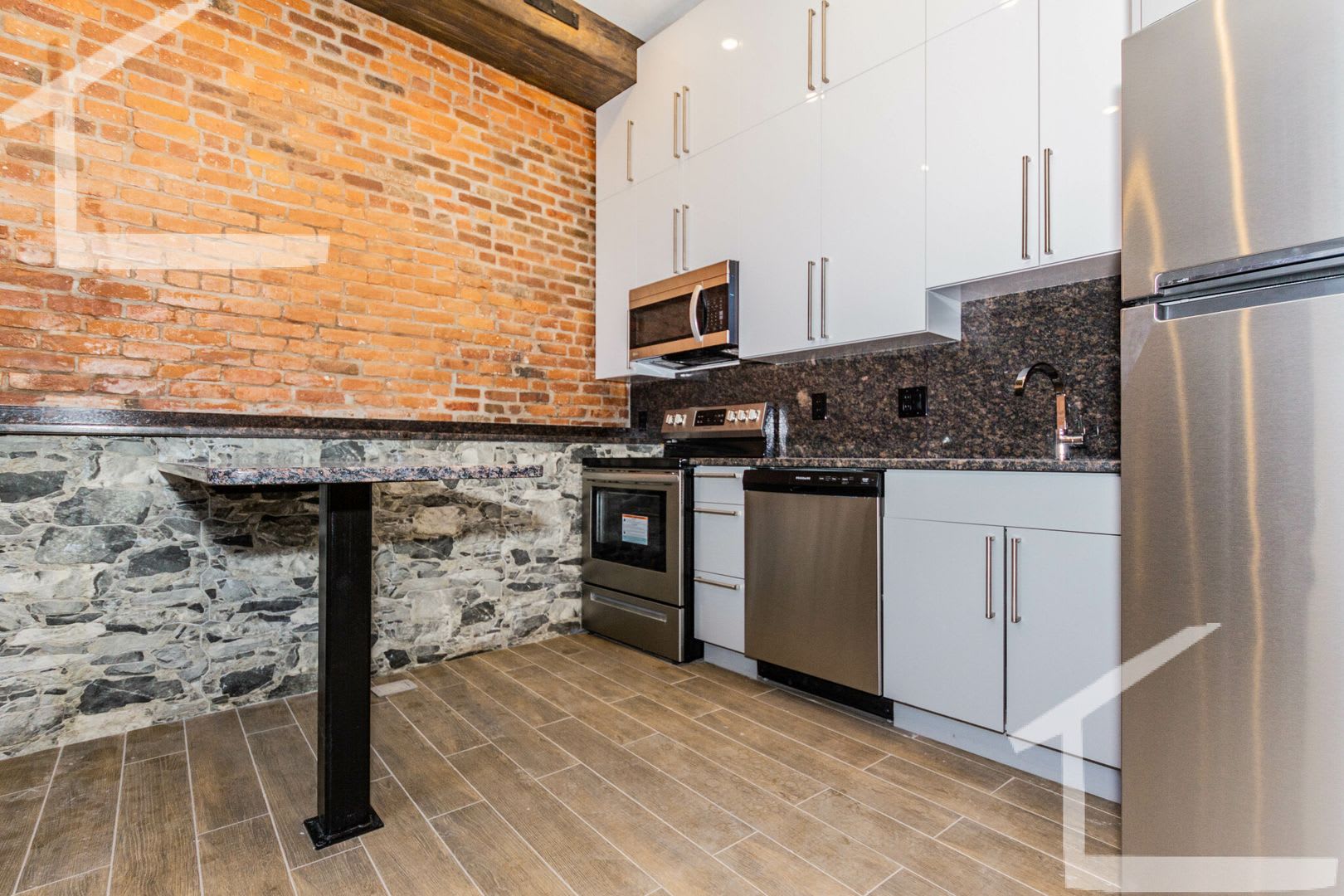 1033 Commonwealth Ave #101 Brookline MA 02445 – photo 4