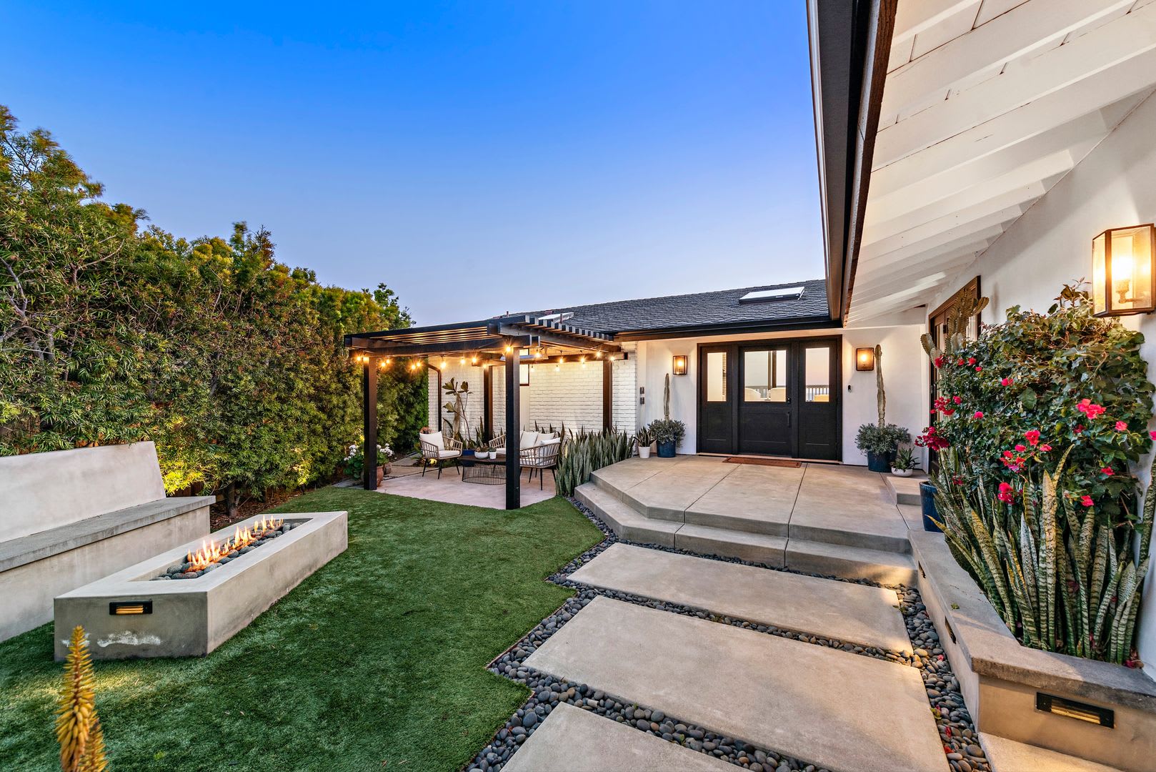 2402 Calle Madiera – photo 3