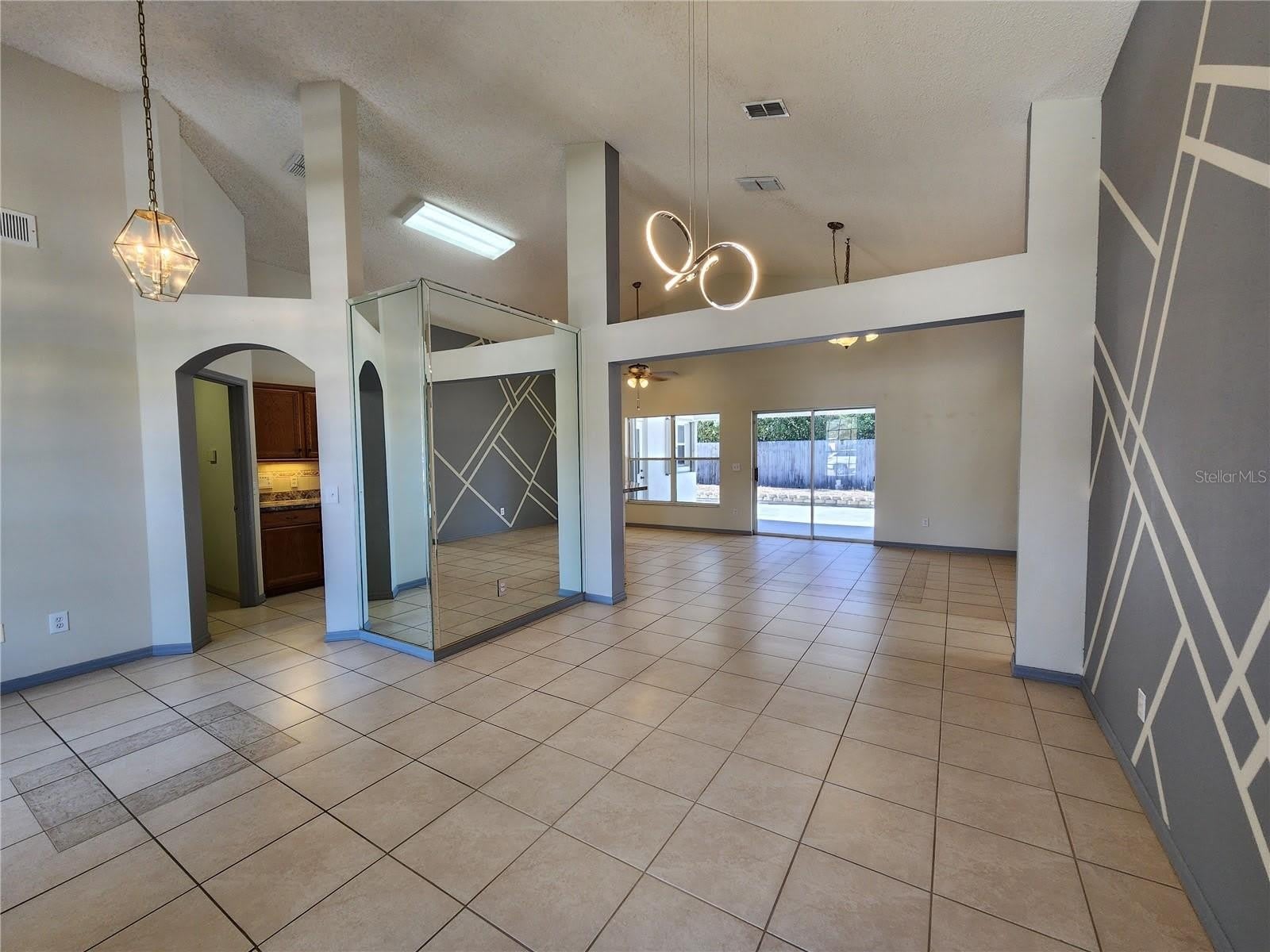 2303 Laurel Pine Lane – photo 2