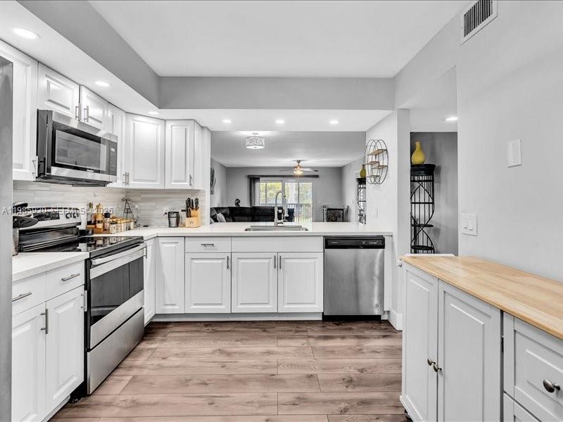 12500 Southwest 5th Court – photo 5