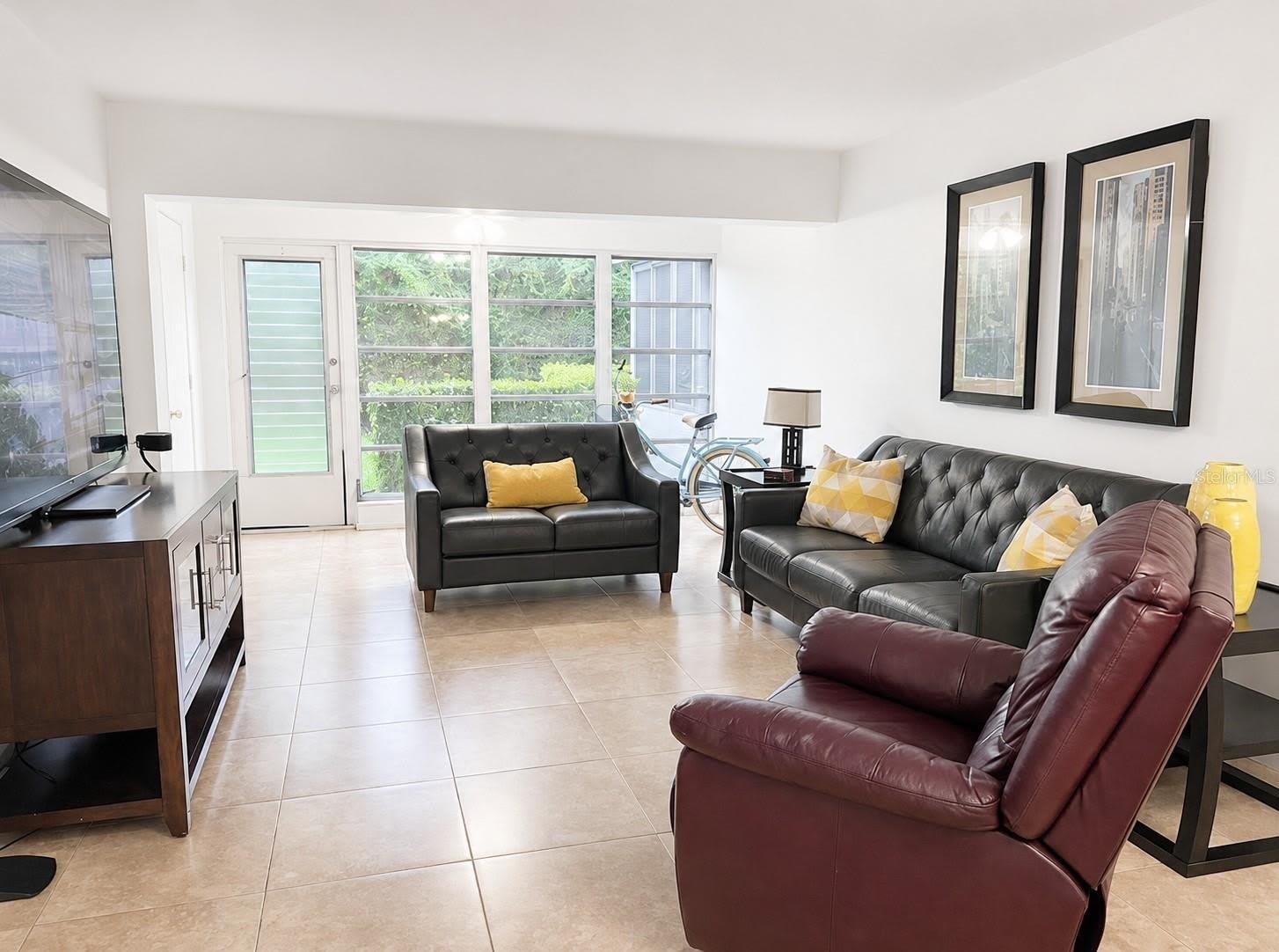 2530 Black Olive Boulevard – photo 1