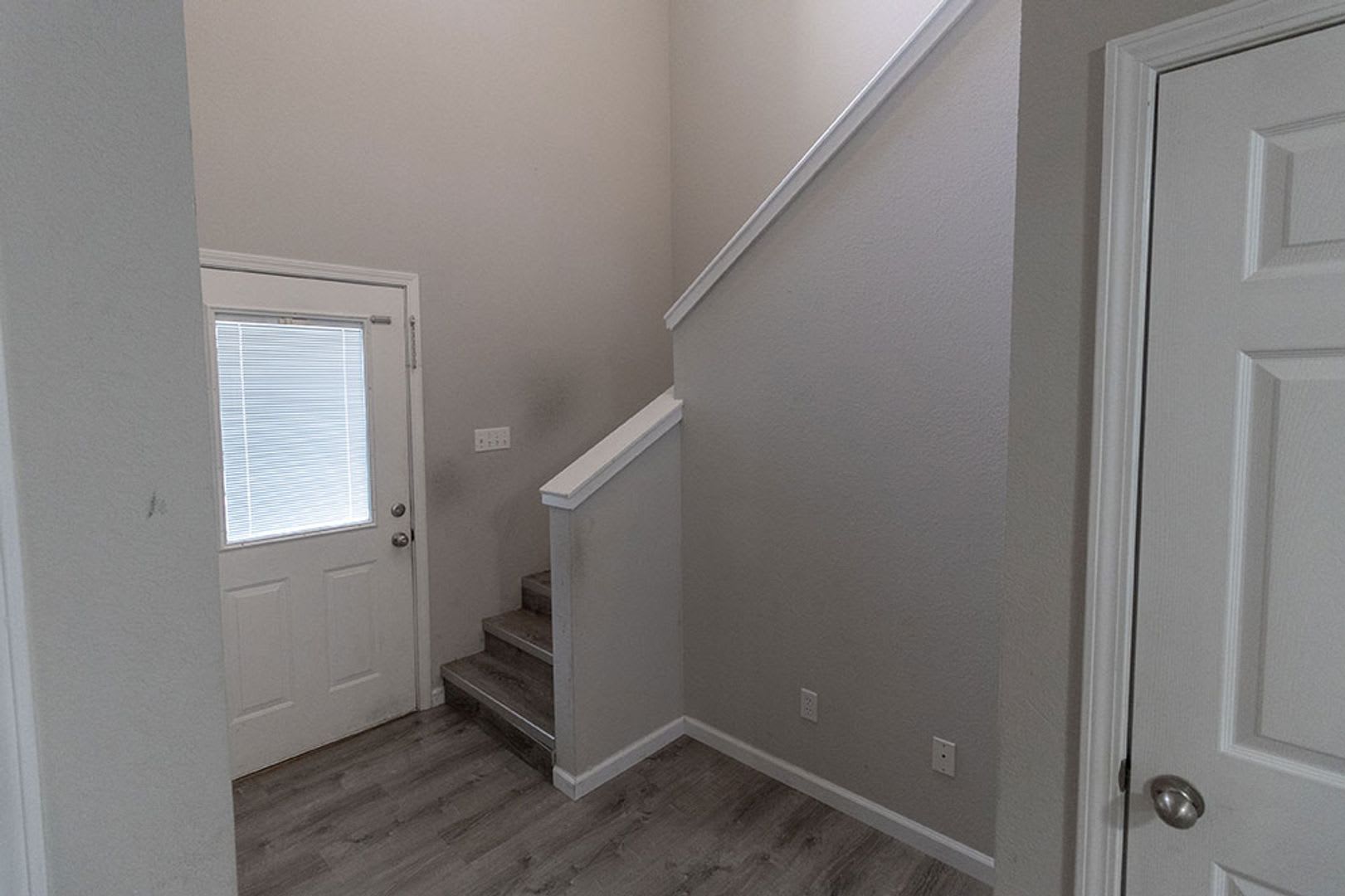 4 Bedroom Newtown Condo – photo 4