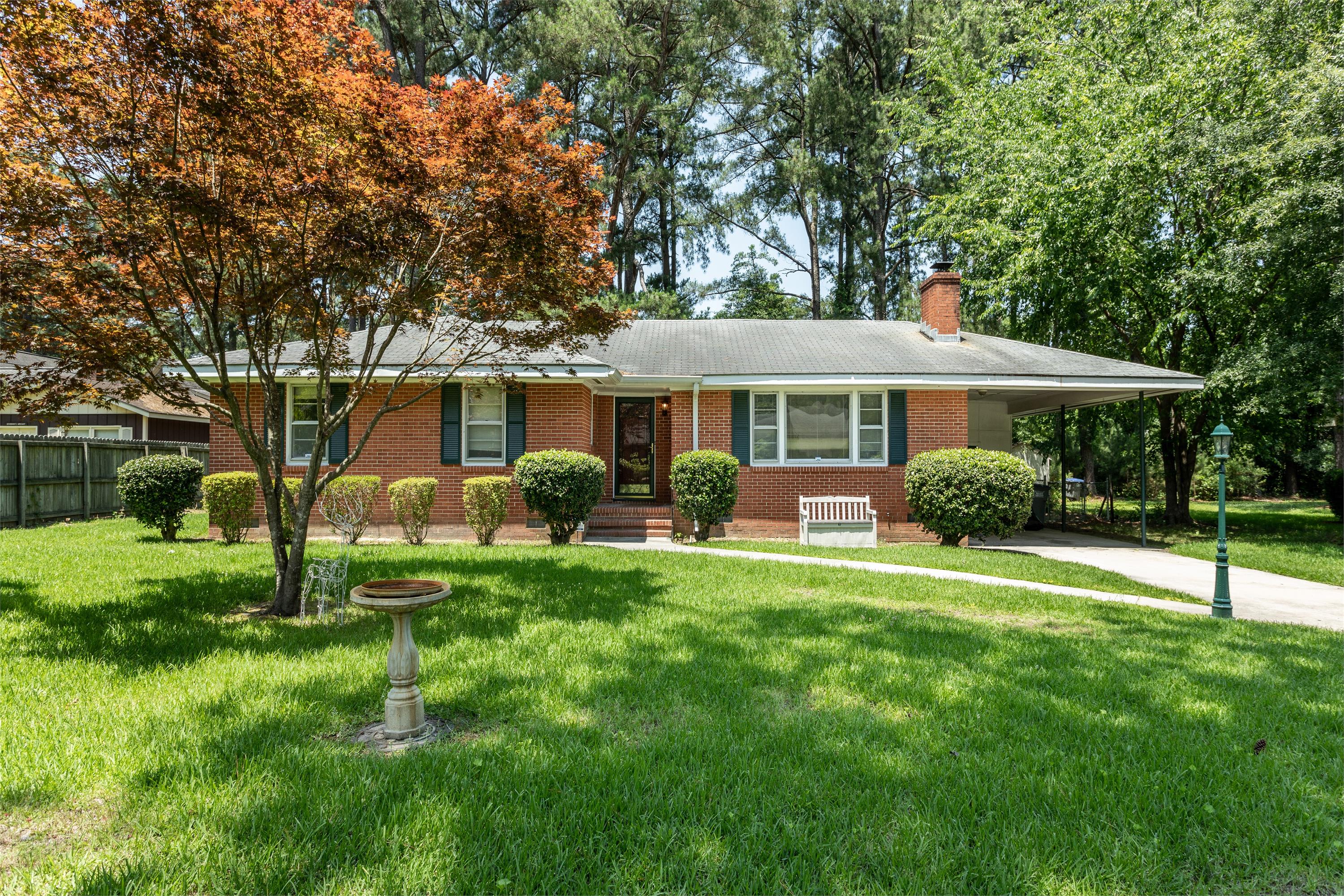300 Tyson Avenue – photo 1