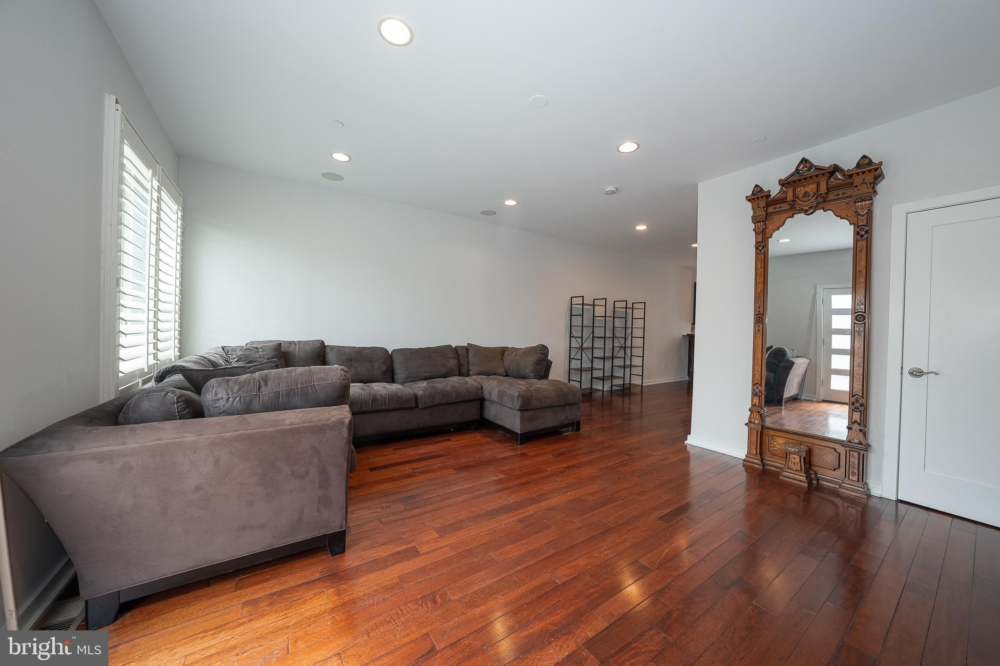 601 Poplar Street – photo 5