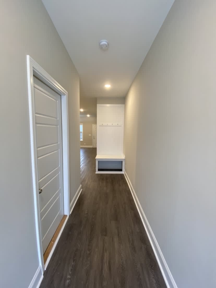 1023 Glenkirk Drive – photo 2
