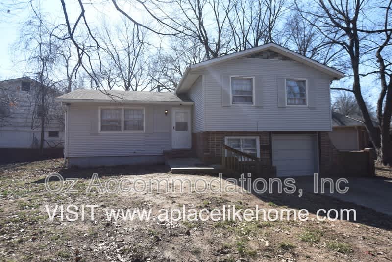 8107 E 89th Ter – photo 1