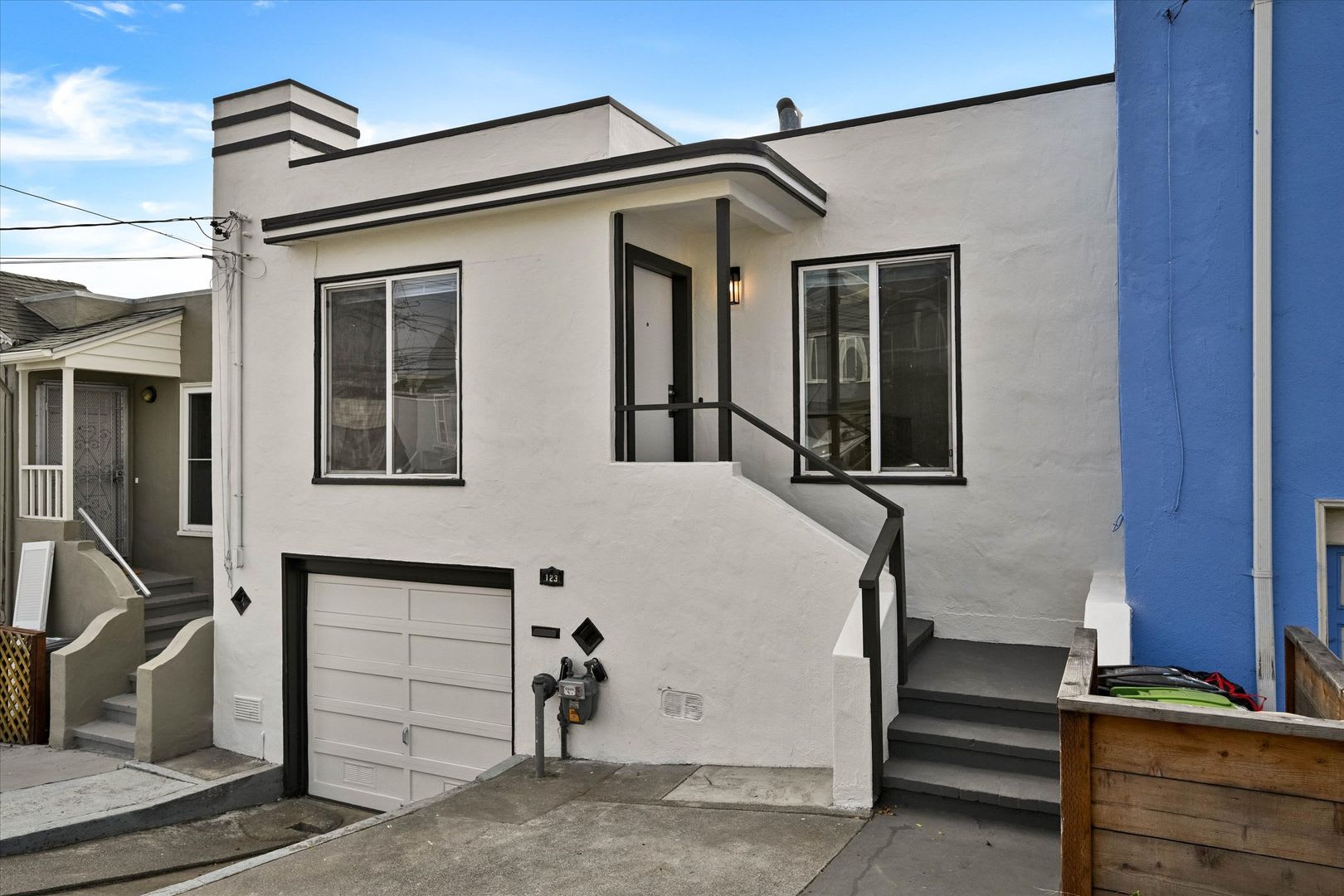 Fully remodeled Single Family House – photo 2