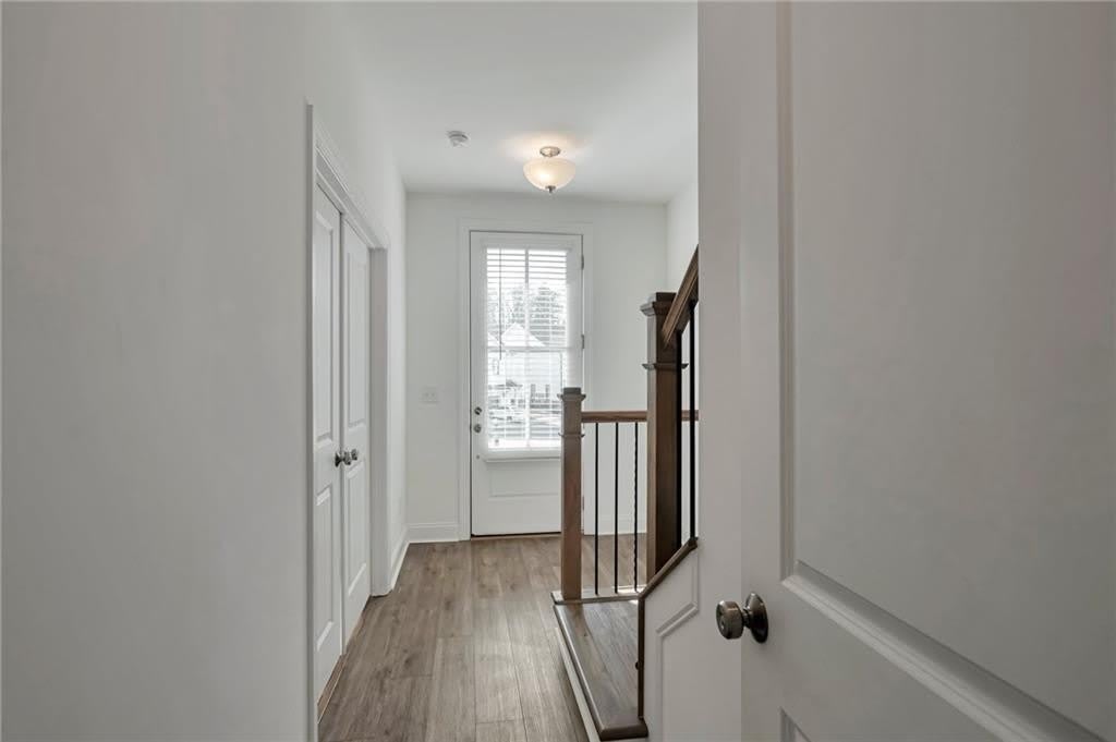 1115 Larkin Dr – photo 3