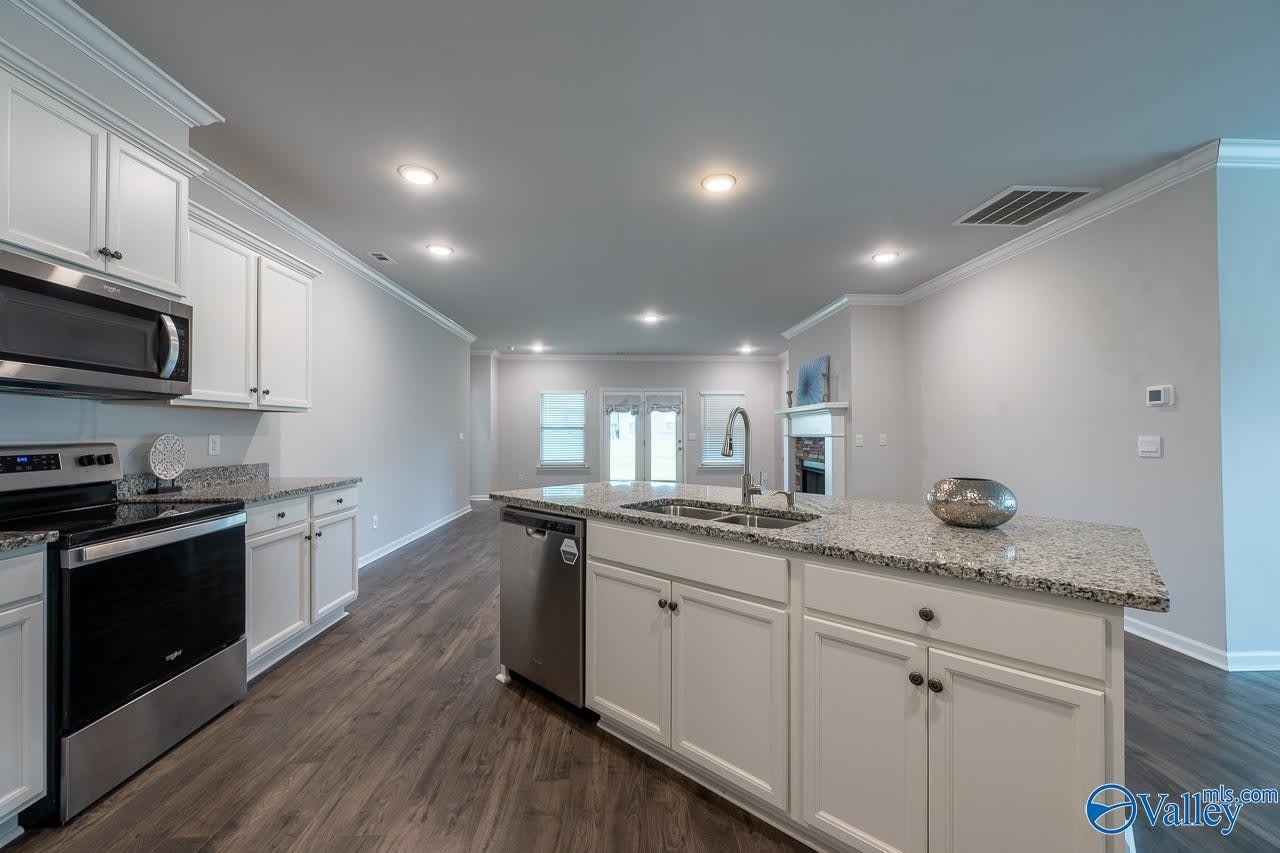 331 Jackson Point Circle – photo 4