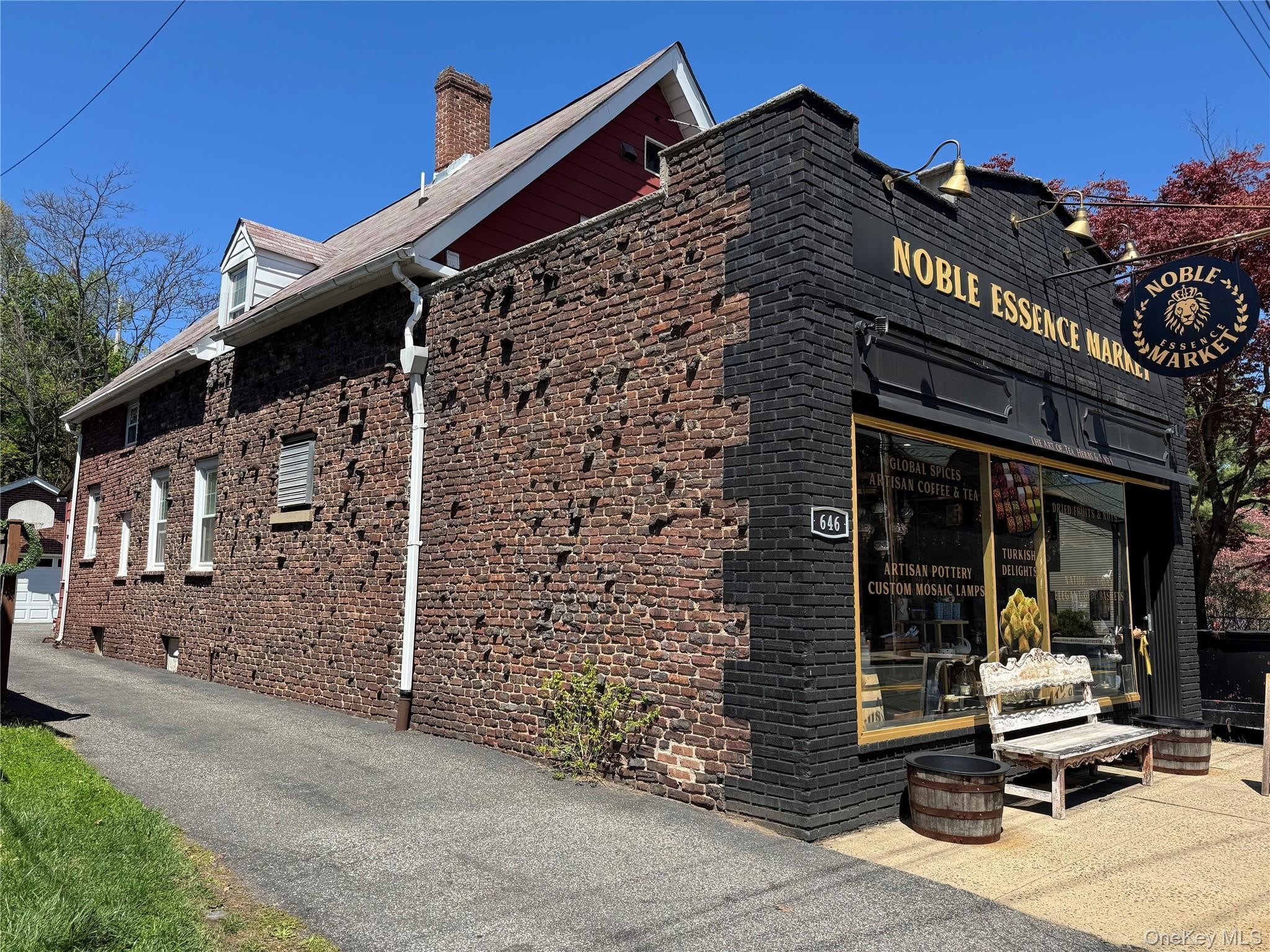 646 Main Street – photo 1