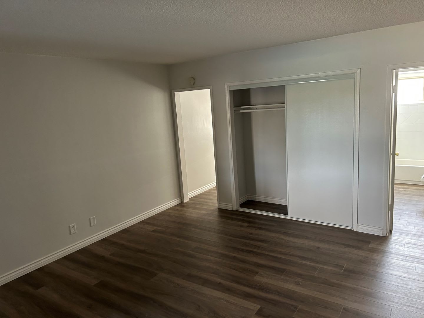Studio Apartment With All Utilities Paid – photo 5