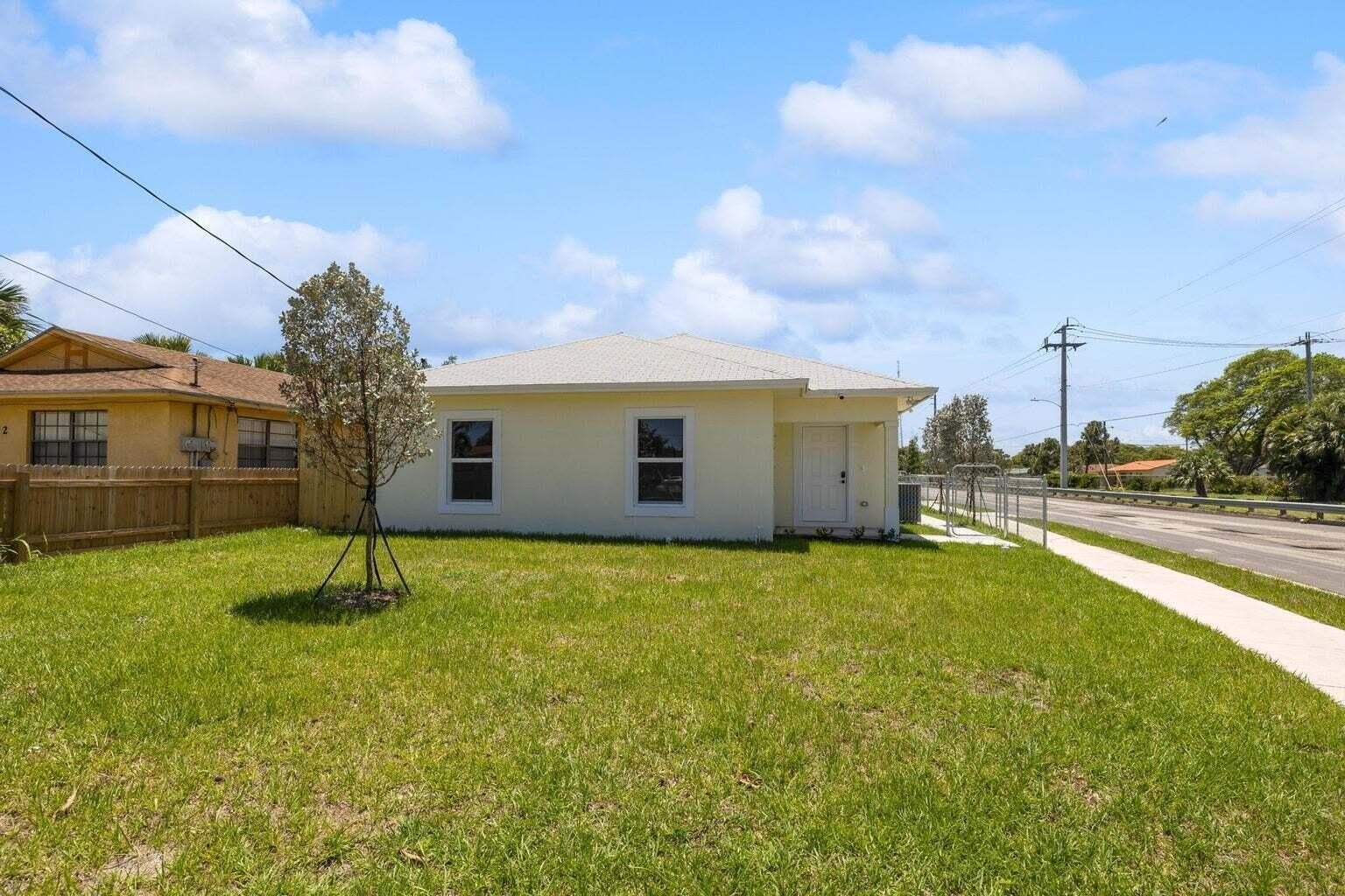 1132 11th Street – photo 2