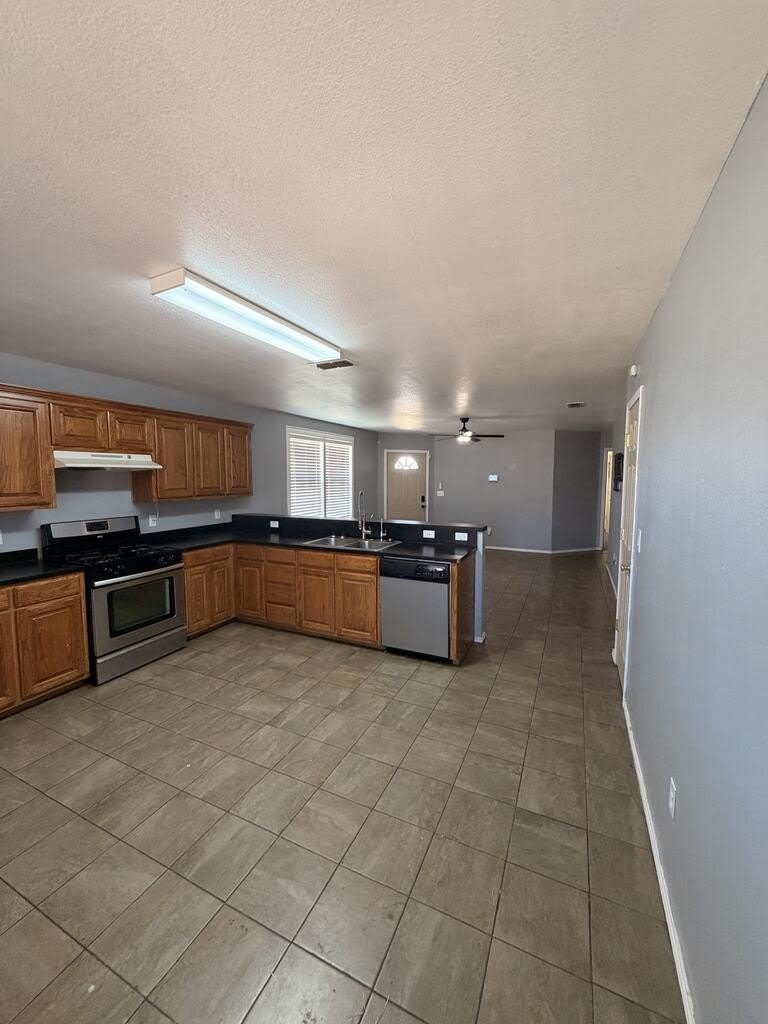 1211 Santa Rosa Ave – photo 4