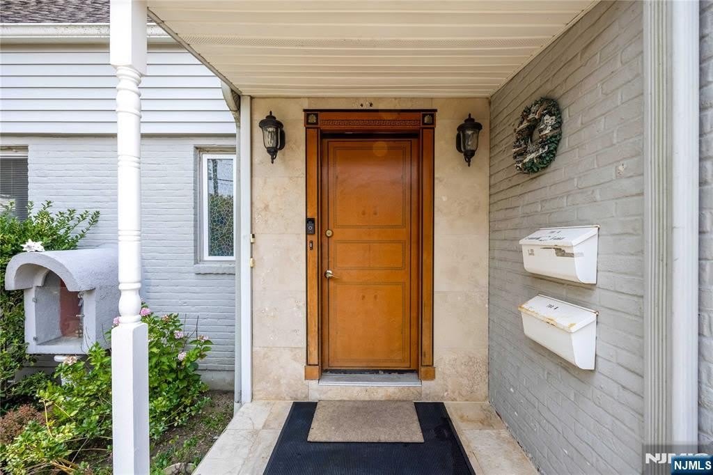 700 Kinderkamack Road – photo 5