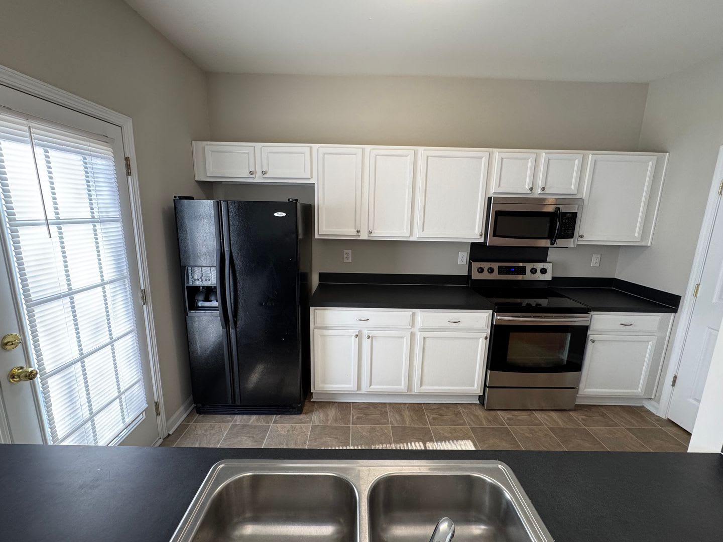 2152 Whispering Way – photo 4
