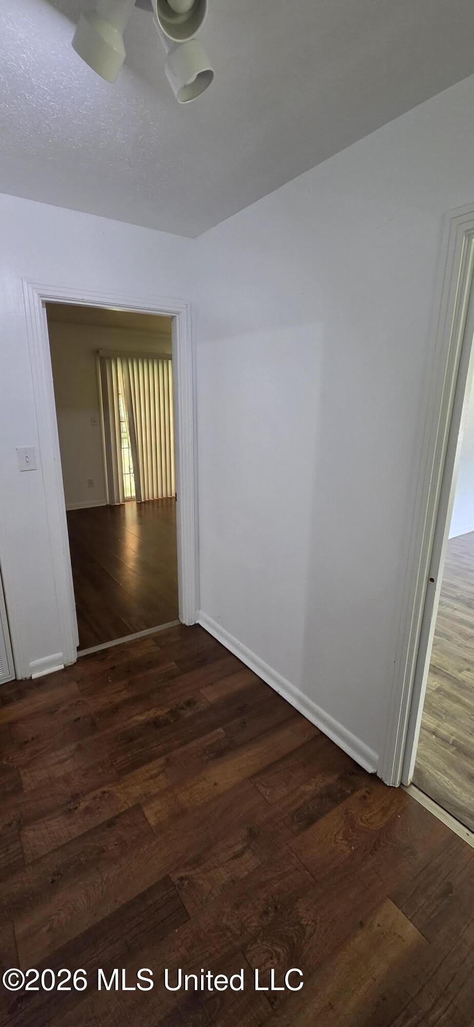 3111 Revere Street – photo 2