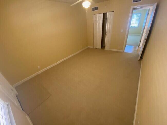 135 Northwest 5th Avenue – photo 4
