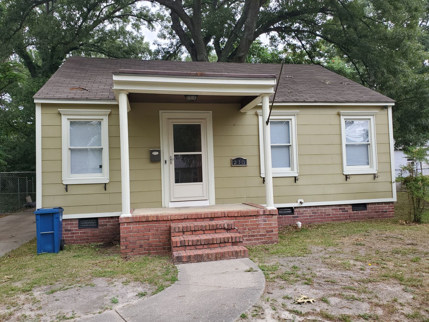 213 Brainerd ~ Myrtle Hill – photo 1
