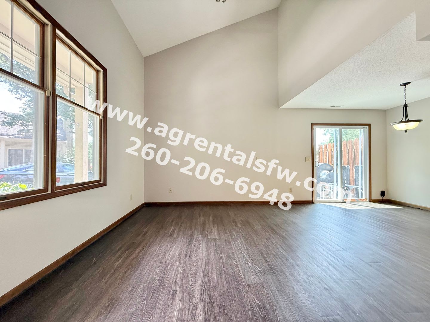 2 Bedroom Townhouse – photo 2
