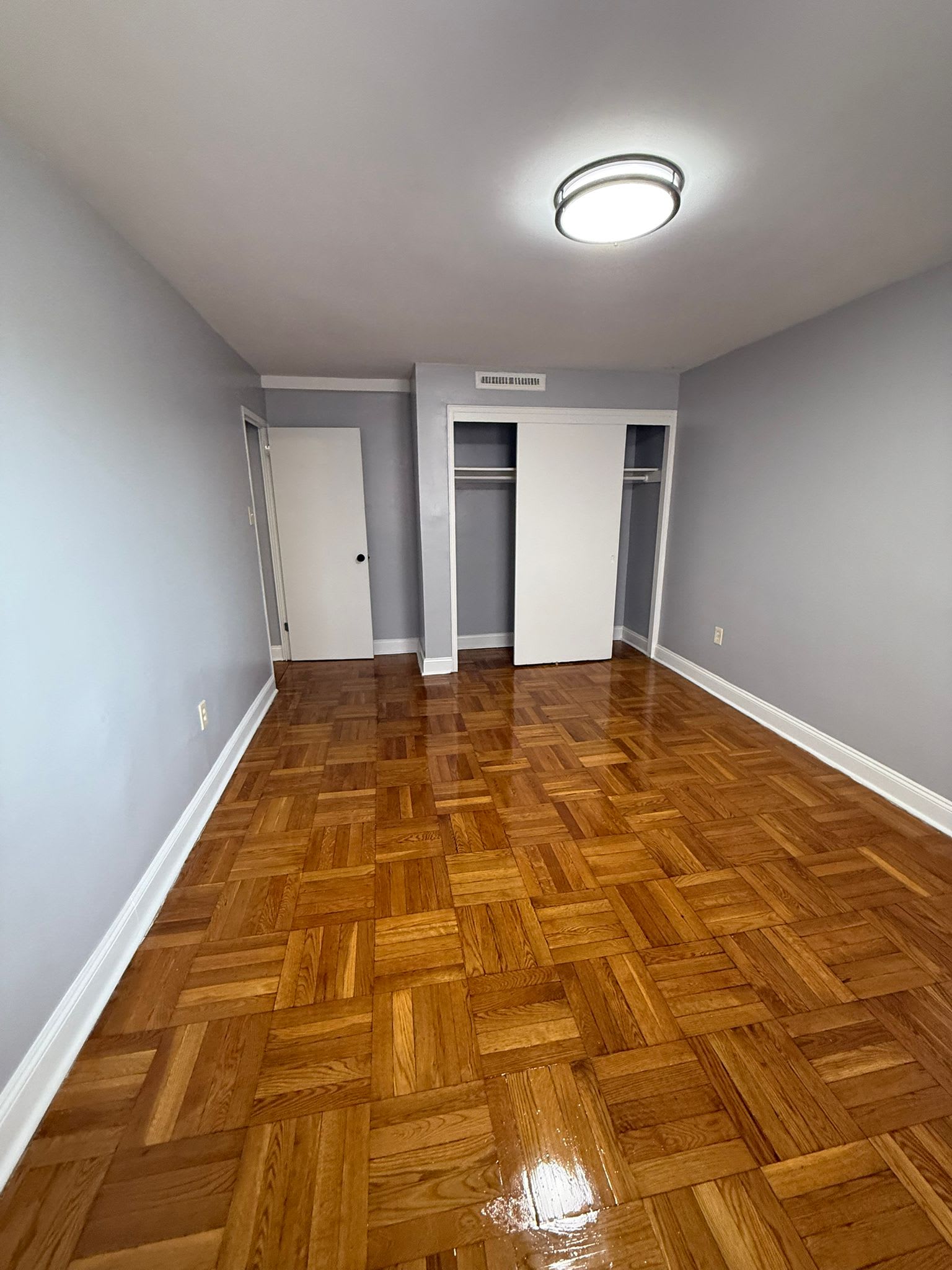 56 S Munn Ave – photo 3