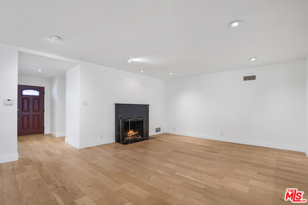 649 Tufts Avenue – photo 2