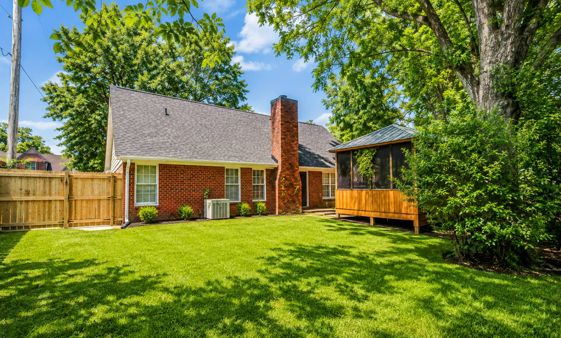 8483 Timber Creek Drive – photo 2