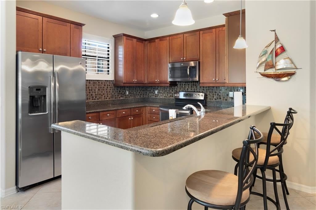 9063 Capistrano St N – photo 4