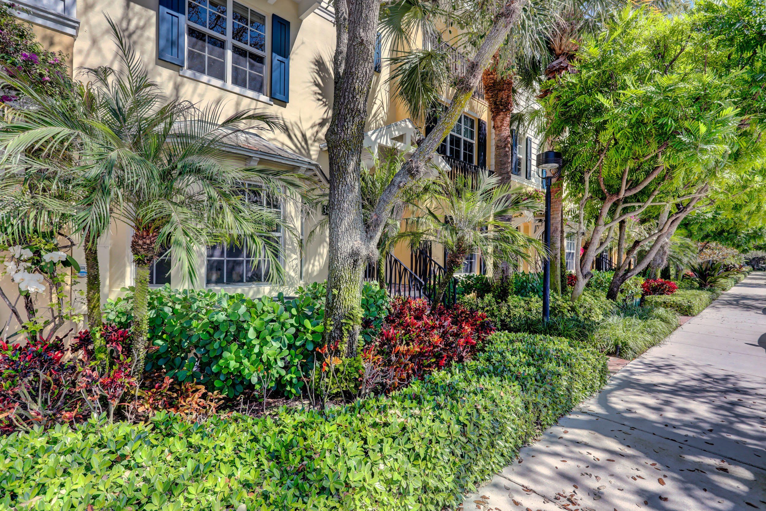 343 Flamingo Drive – photo 3