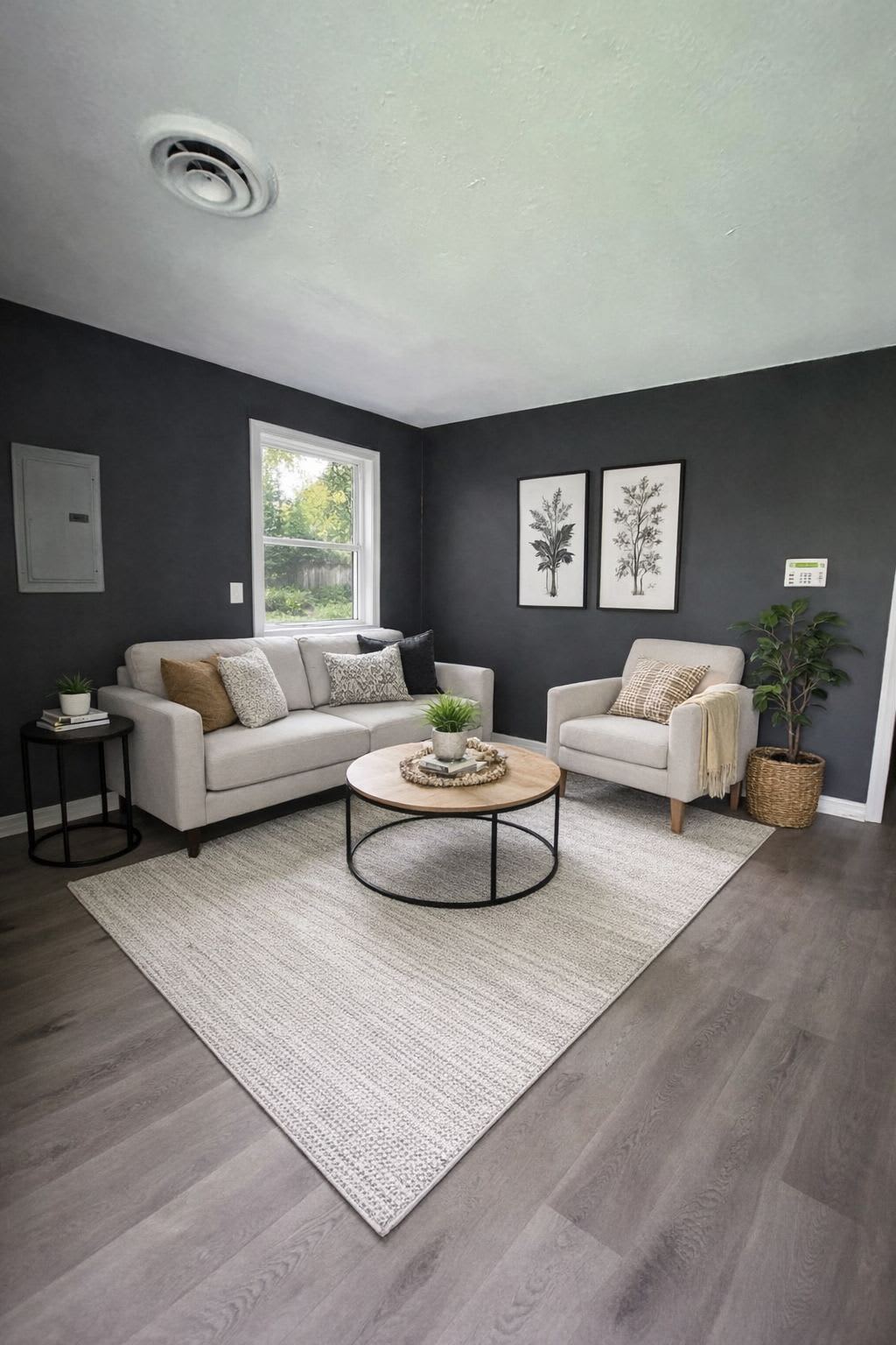 1578 North Trezevant Street – photo 2