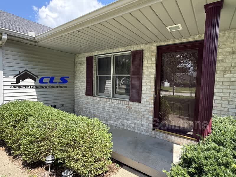 2972 Kings Court – photo 2