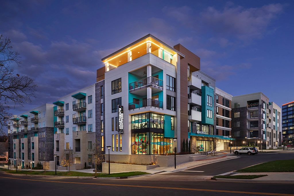 Link Apartments Montford – photo 2