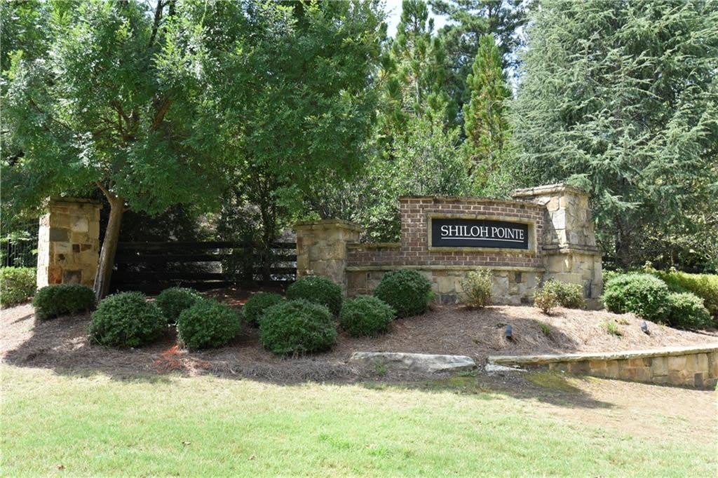 5245 Haven Crest Lane – photo 3
