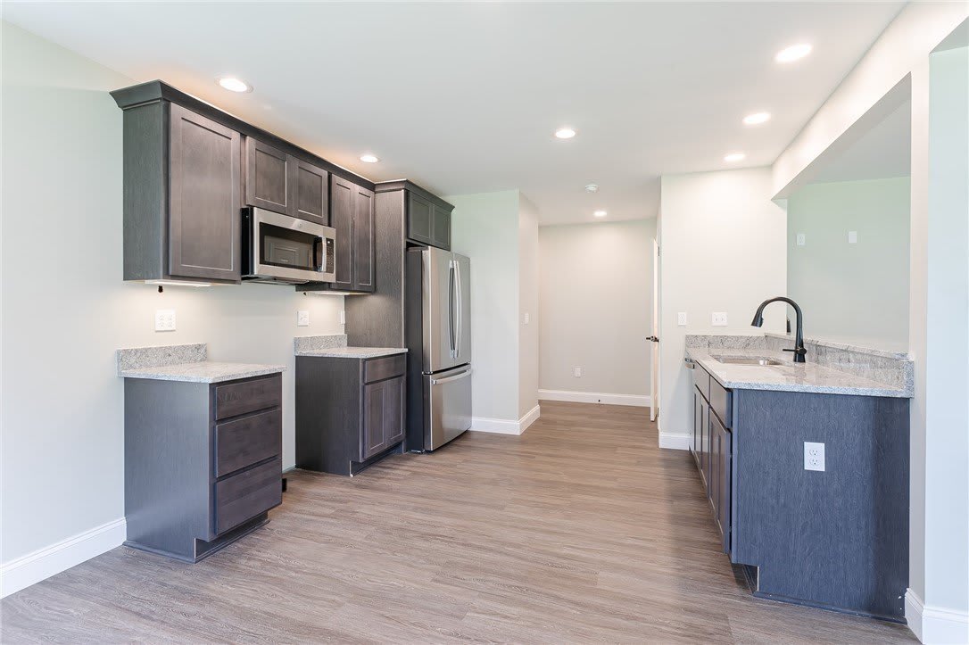 20 Cottage Street – photo 5