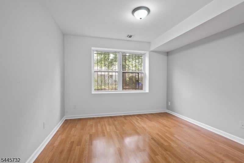 582 S 19th – photo 5