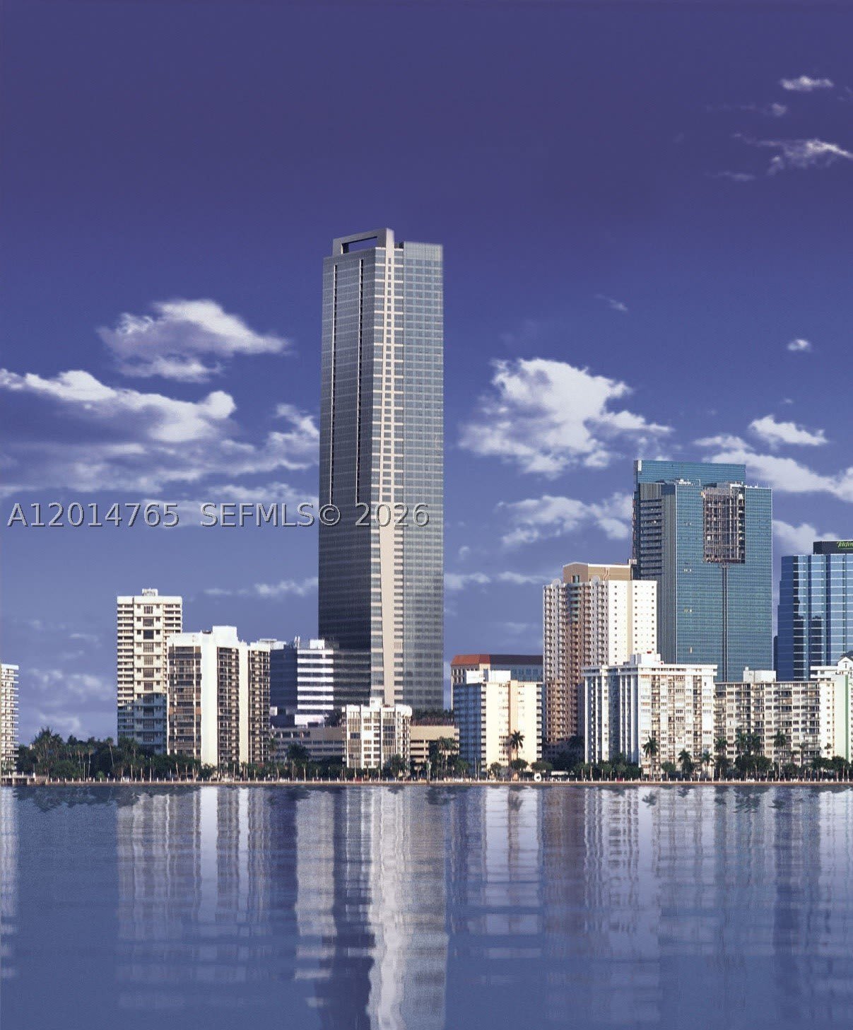 1425 Brickell Ave – photo 1