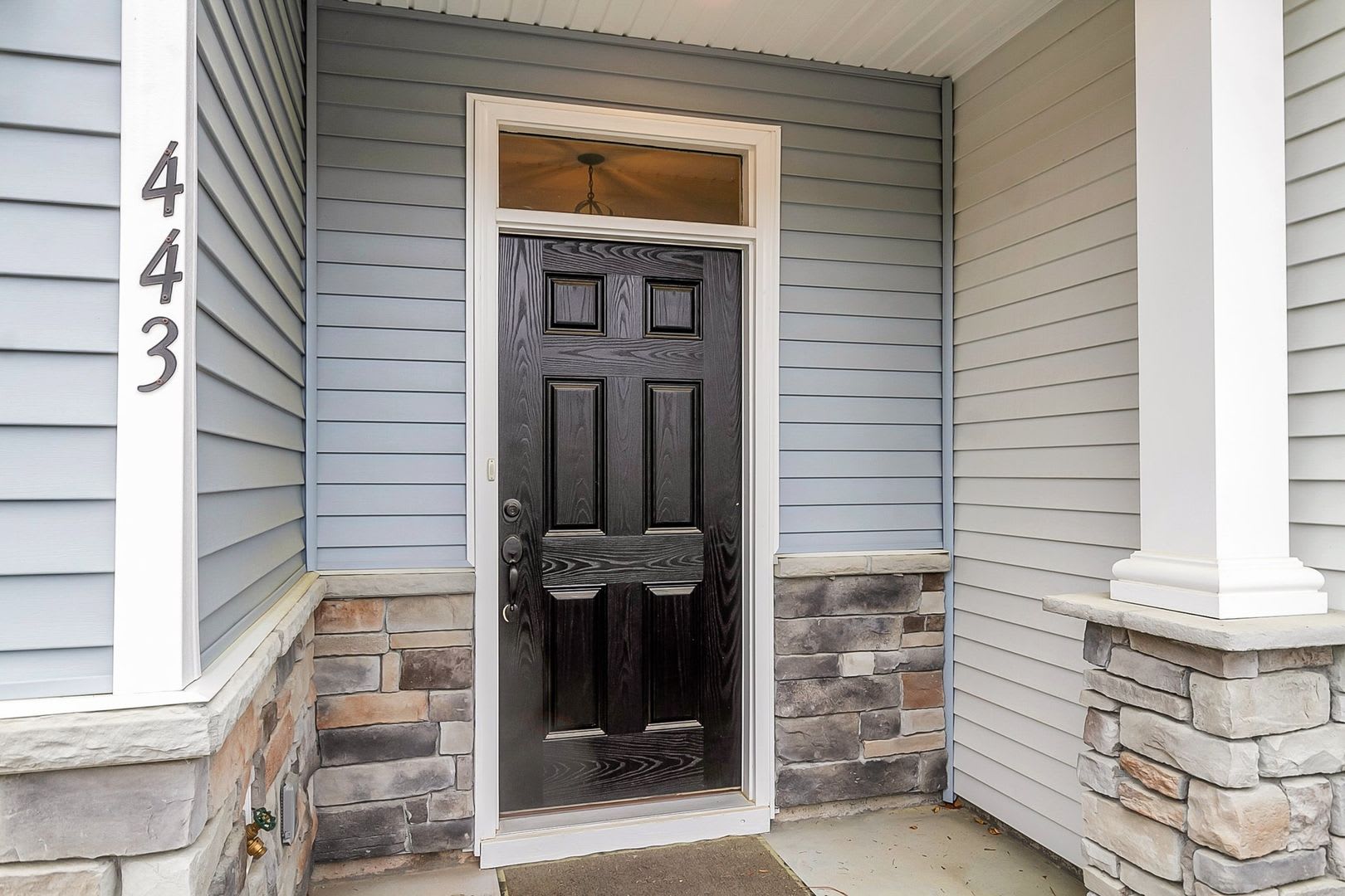 Move-In Ready Home in the Heart of Goose Creek – photo 5