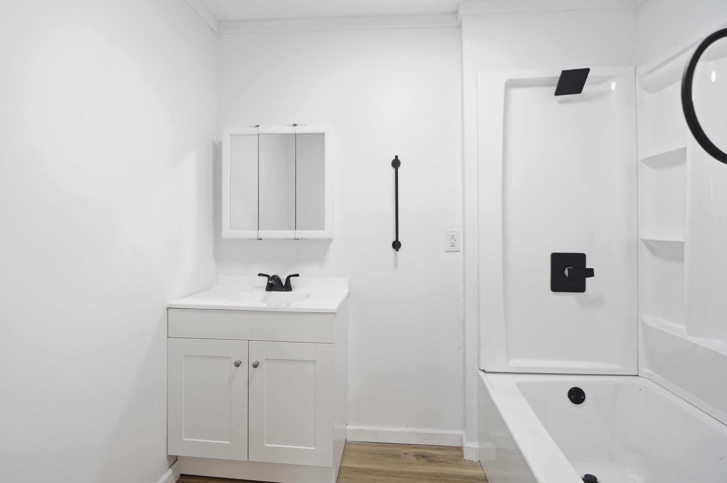 318 Mcclure St – photo 4