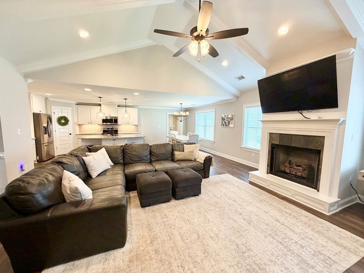 Beautiful 3/2 in Walters Branch – photo 2