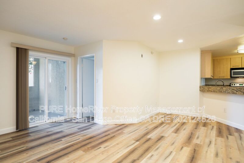 7415 Charmant Dr – photo 1