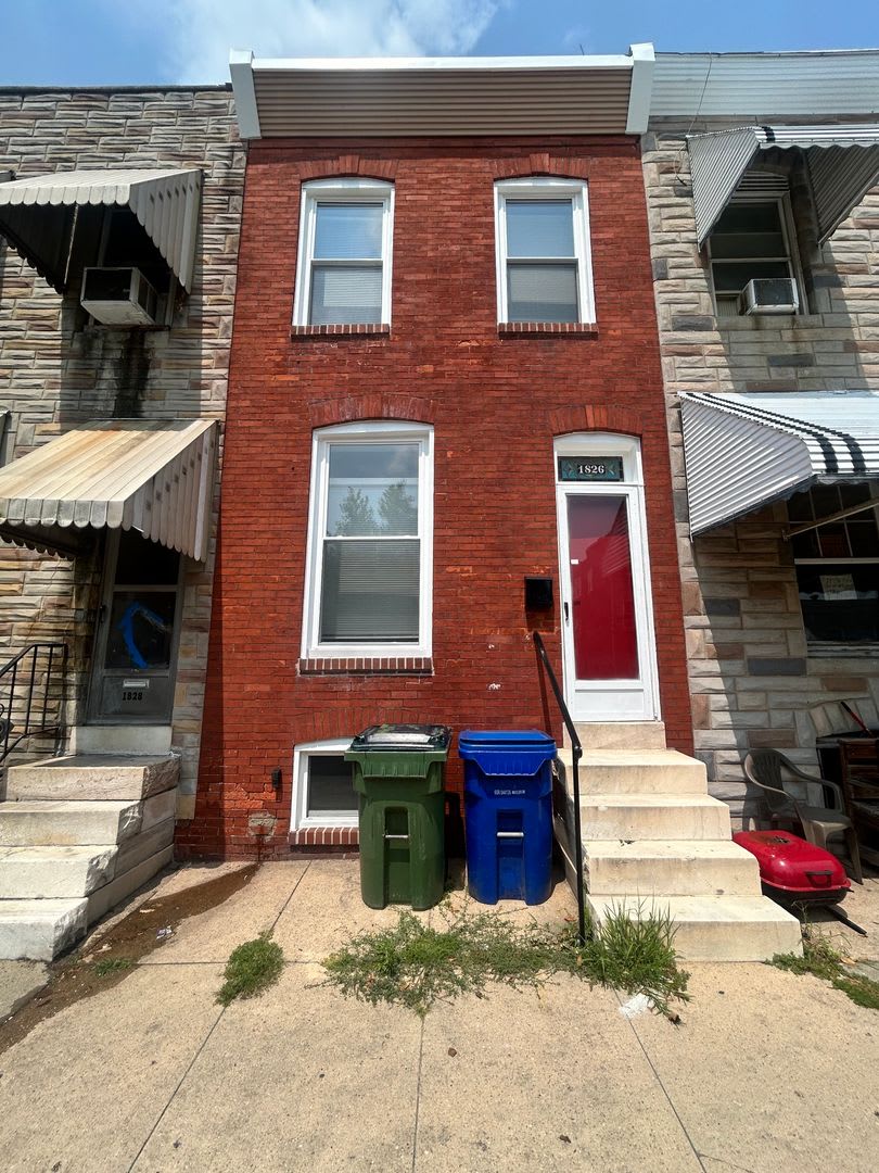 Baltimore – photo 1