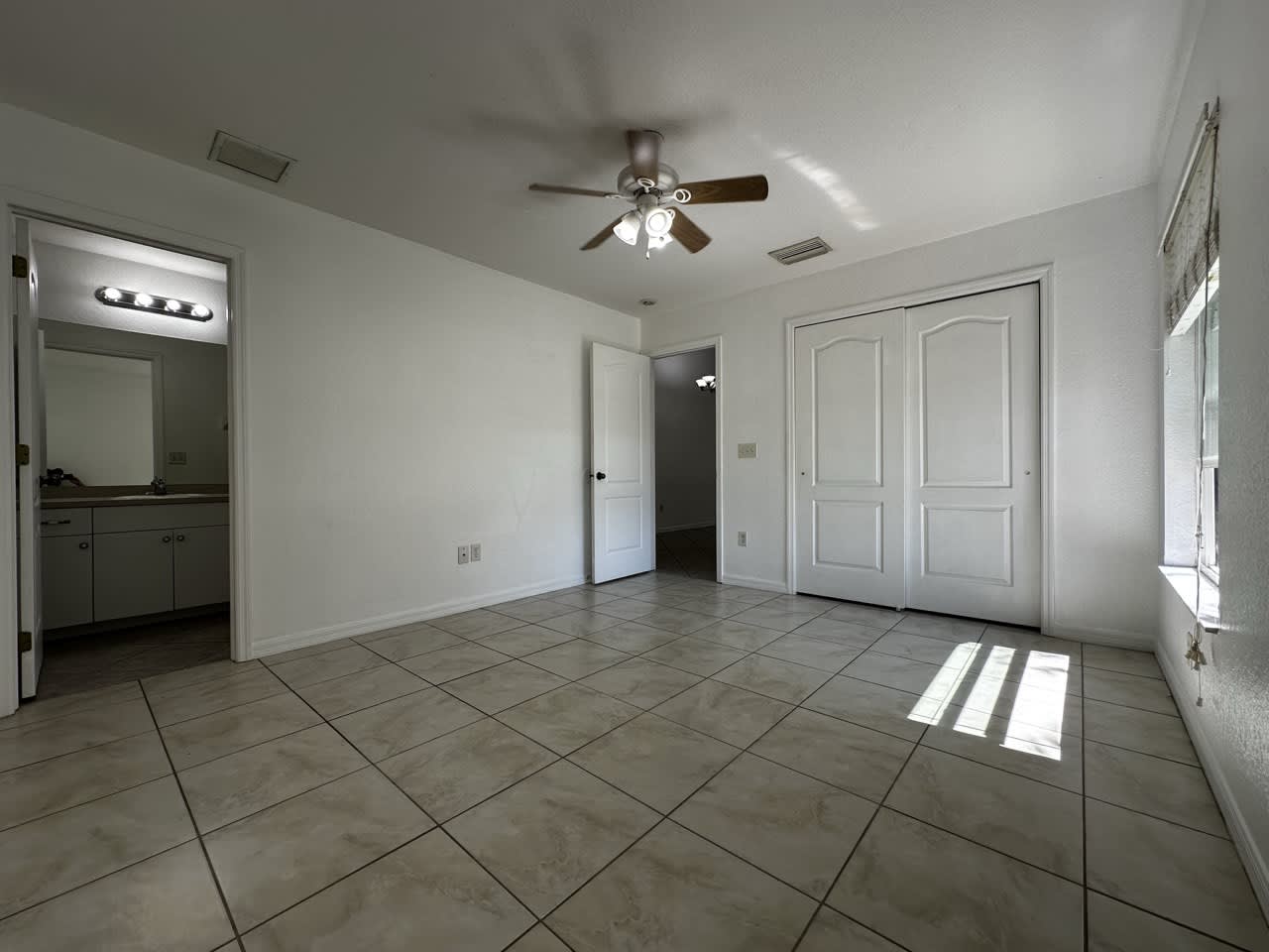 1240 Se 24th Ave – photo 5