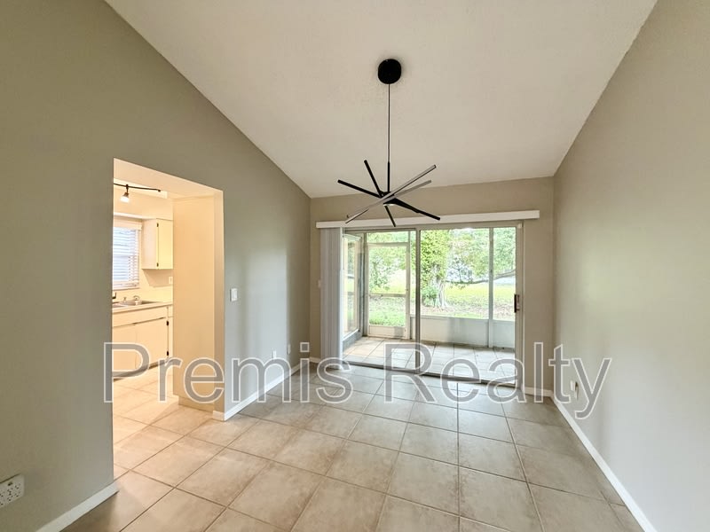 102 Steeplechase Lane 1 – photo 5
