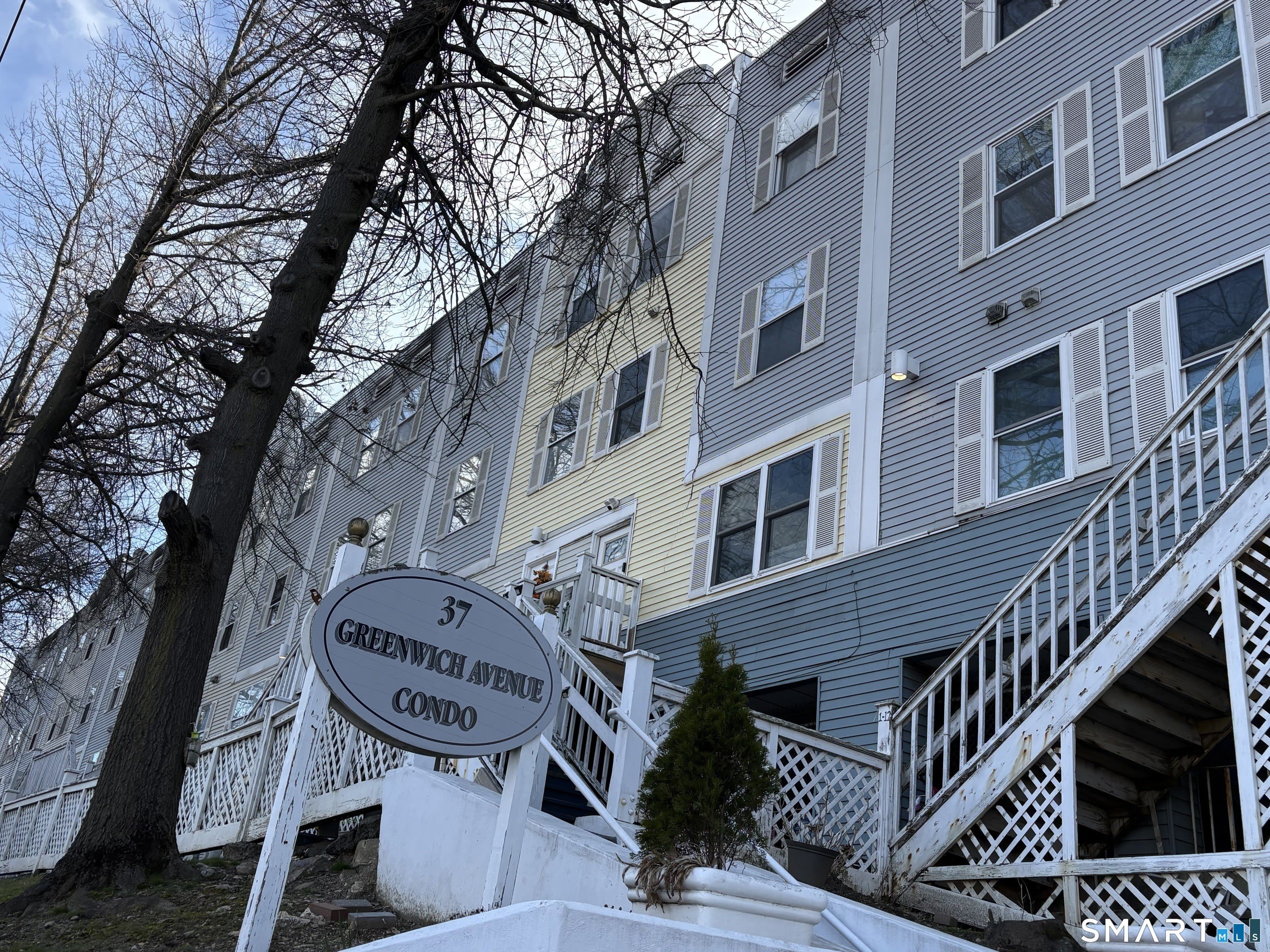 37 Greenwich Avenue – photo 2