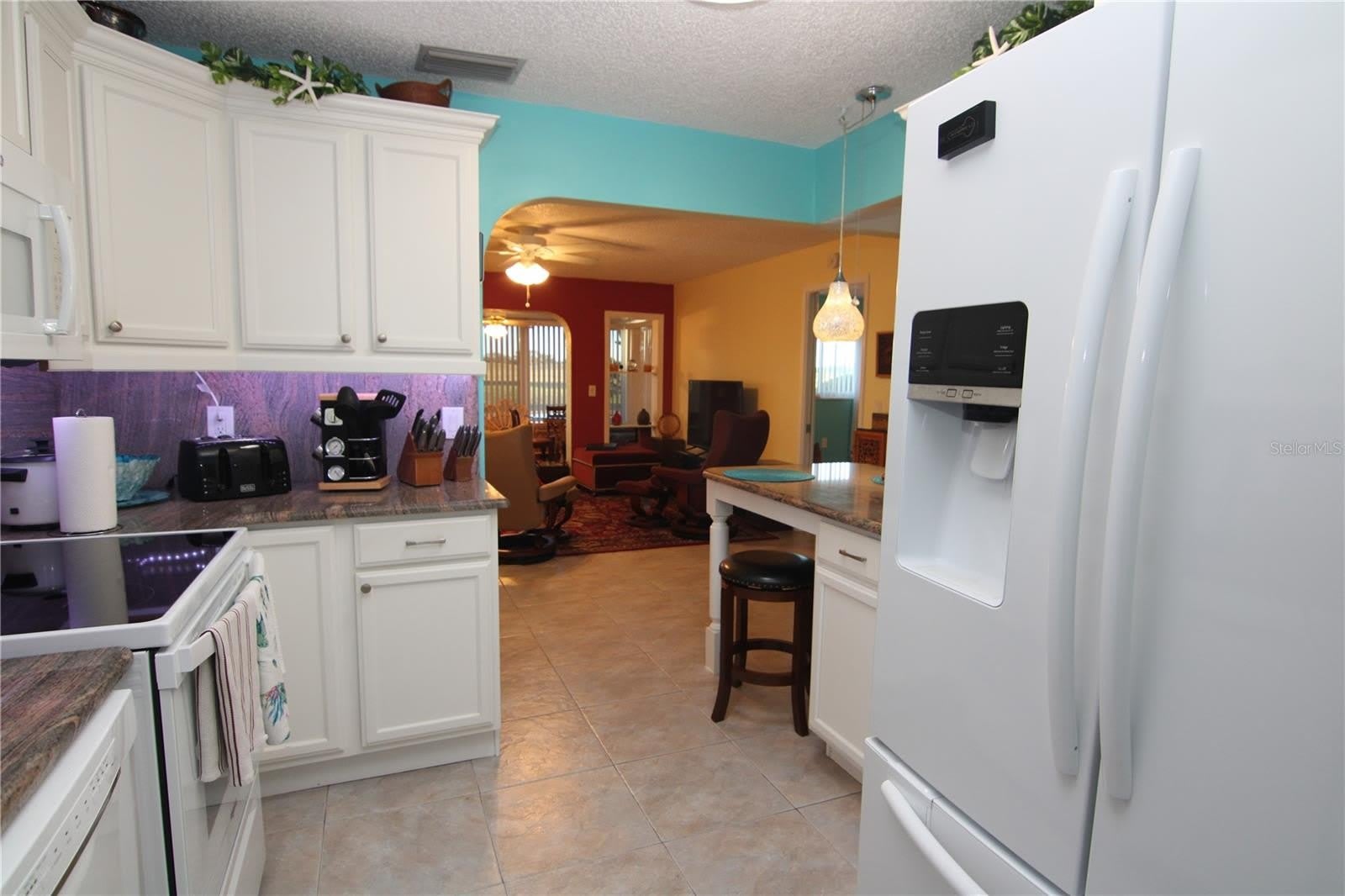 1207 Lakehouse Court – photo 4
