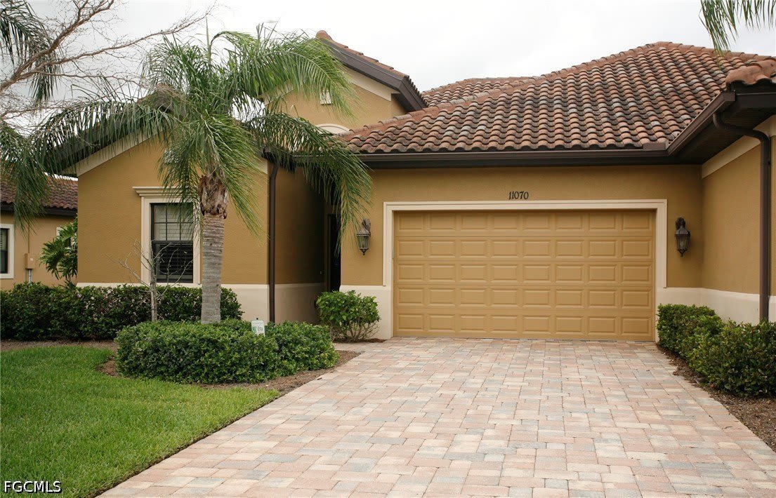 11070 Esteban Drive – photo 1