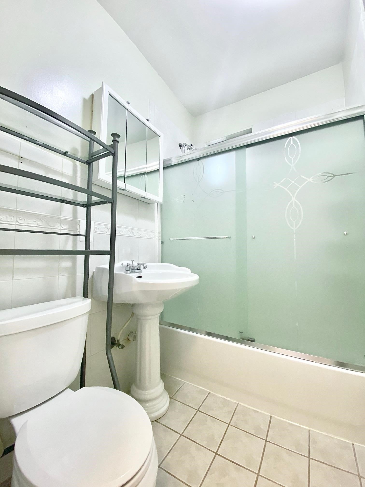 33 LONG ST – photo 5