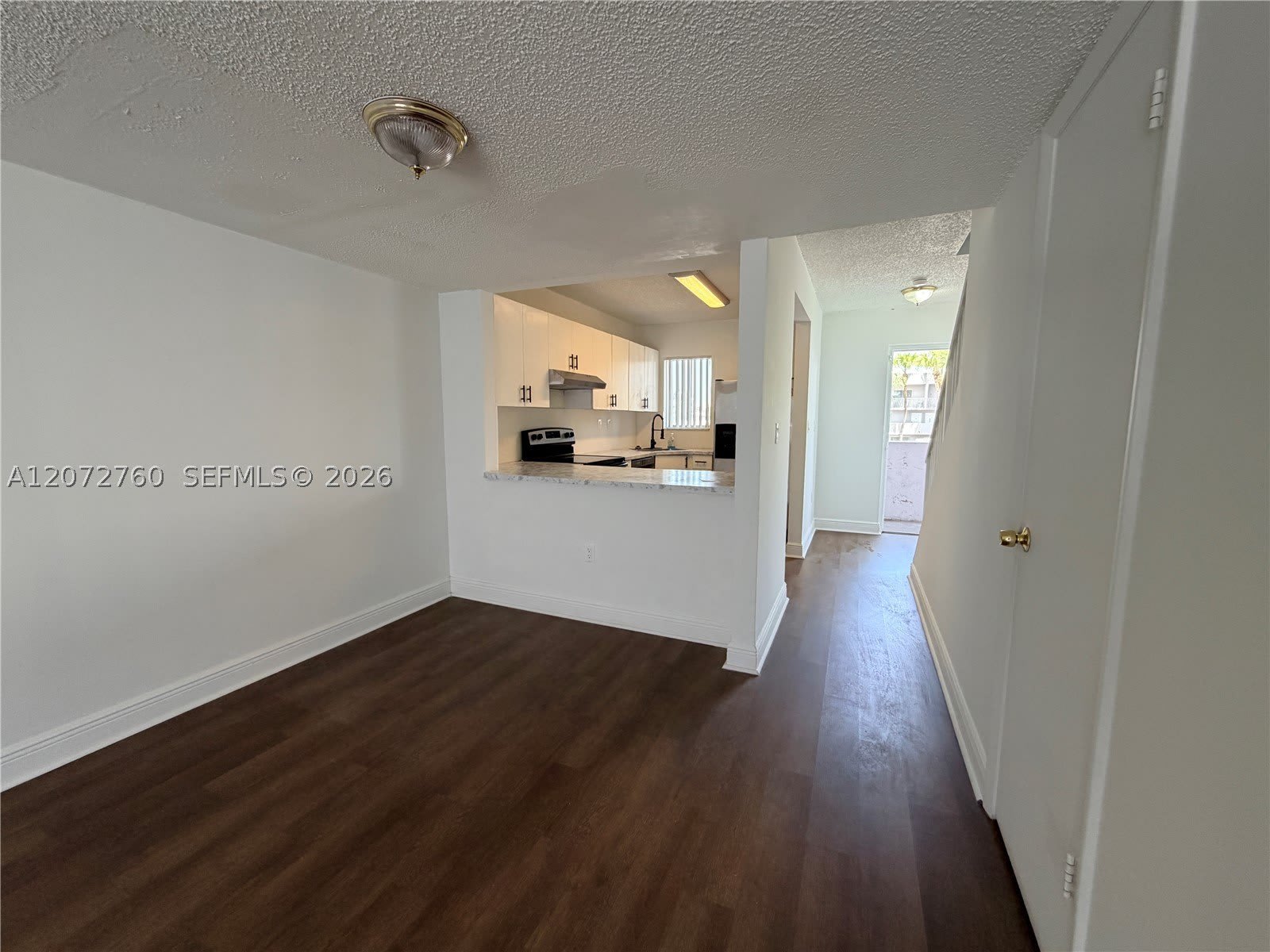 2710 W 76th St – photo 5