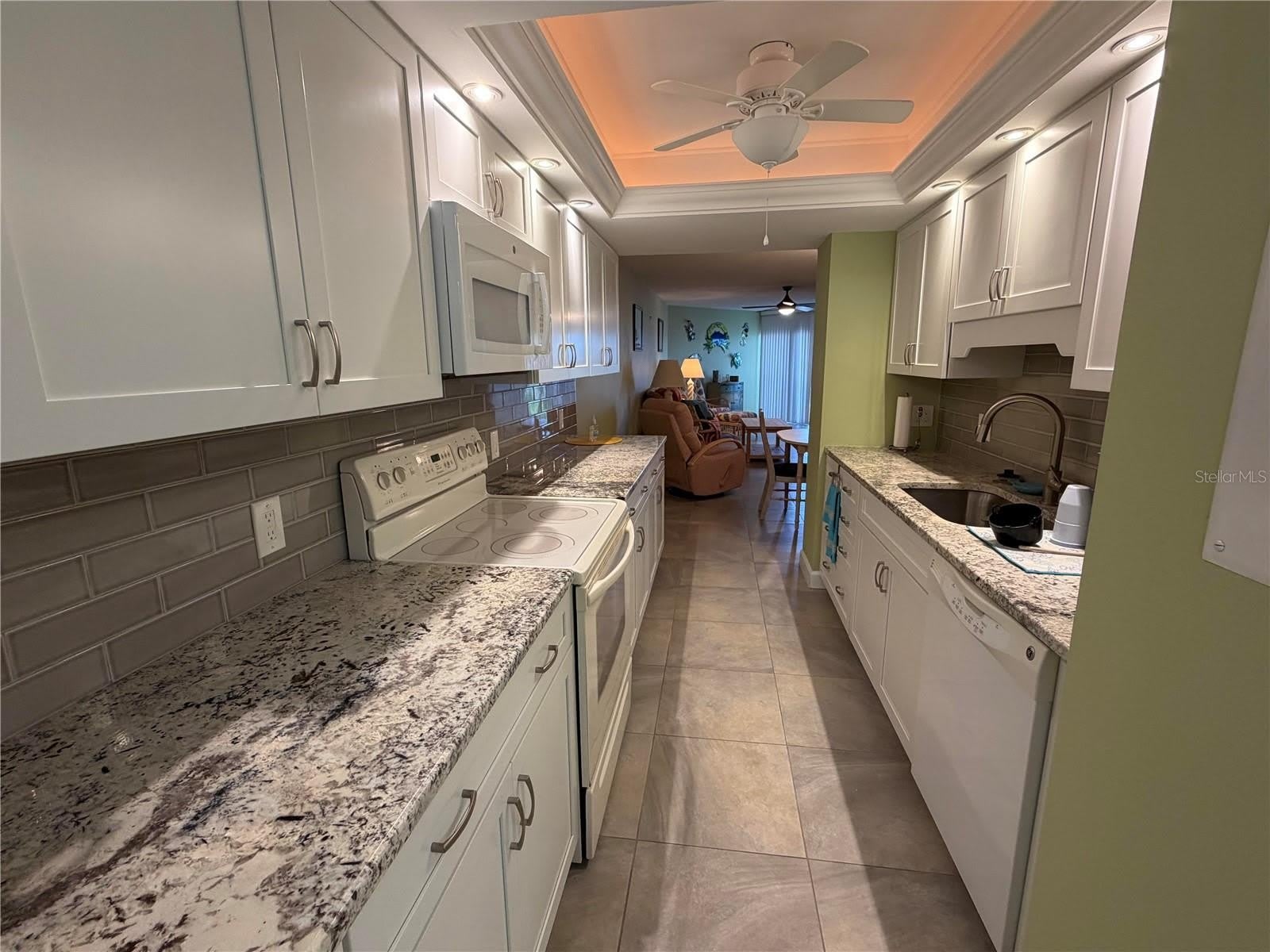 204 3RD Street W – photo 4