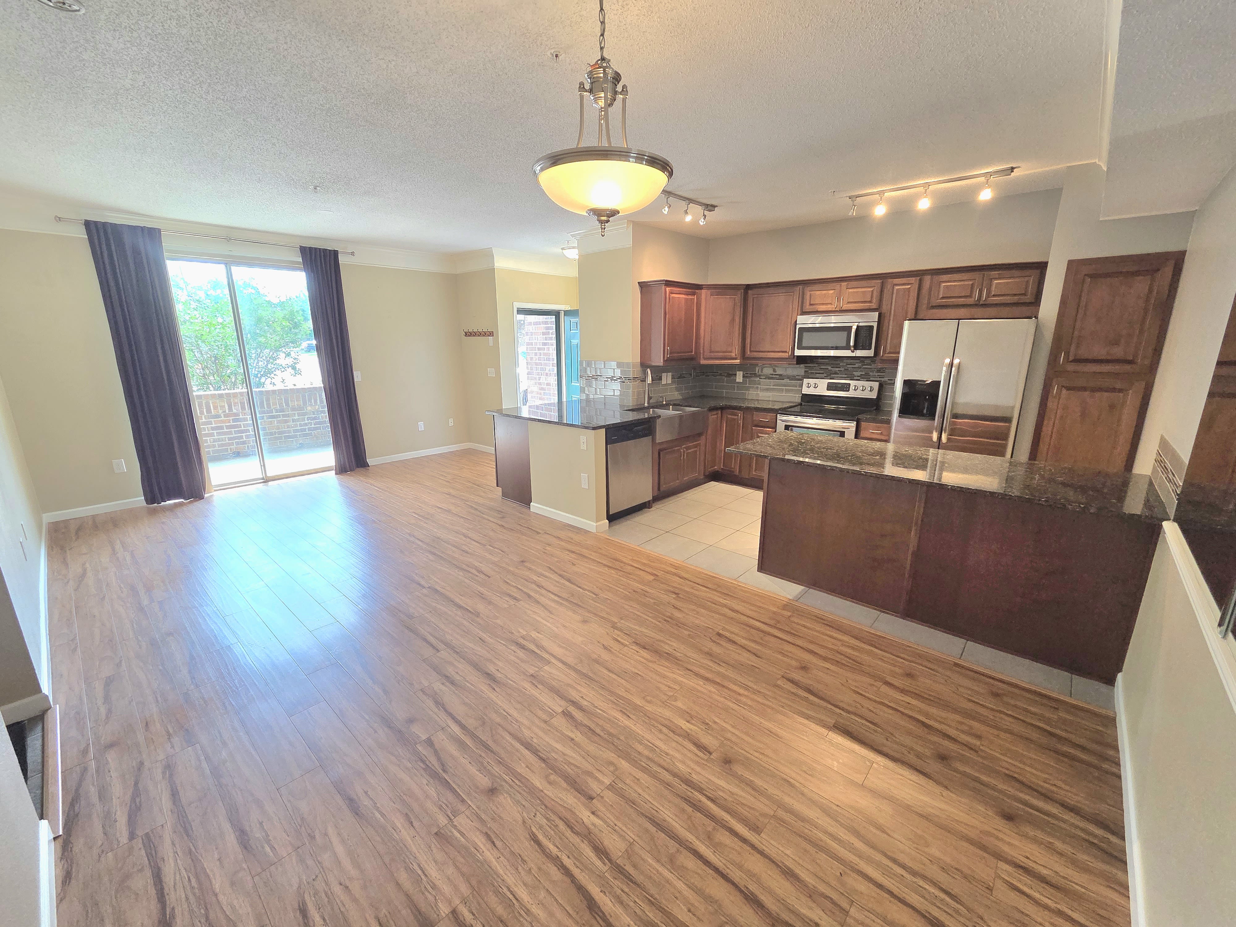1686 Harris St – photo 2